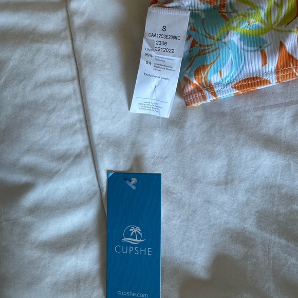 Cupshe two piece high waisted bikini - Picture 5 of 5